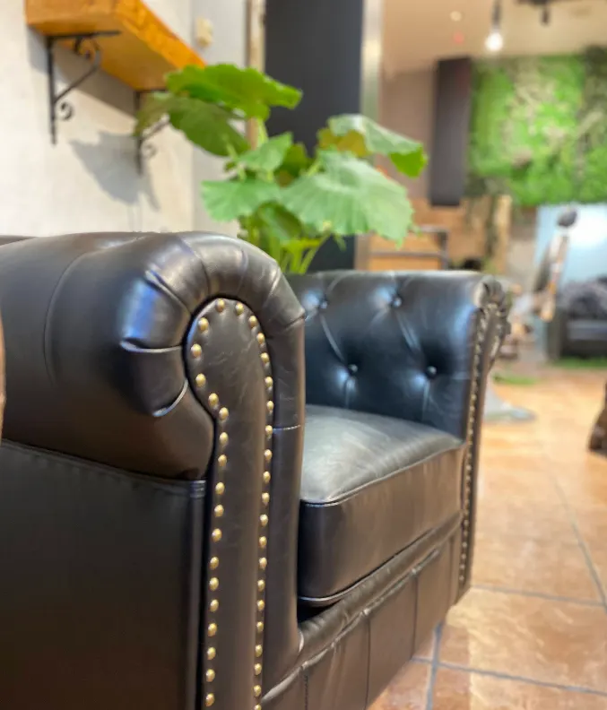 Interior de la barbería Barberia Alabama